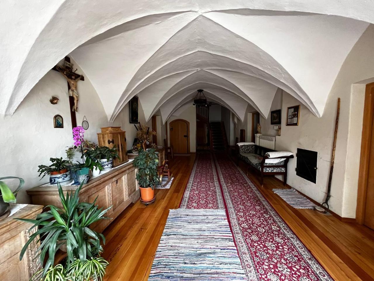 Stroblhof Toblach-ดอบบีอาโก ภายนอก รูปภาพ