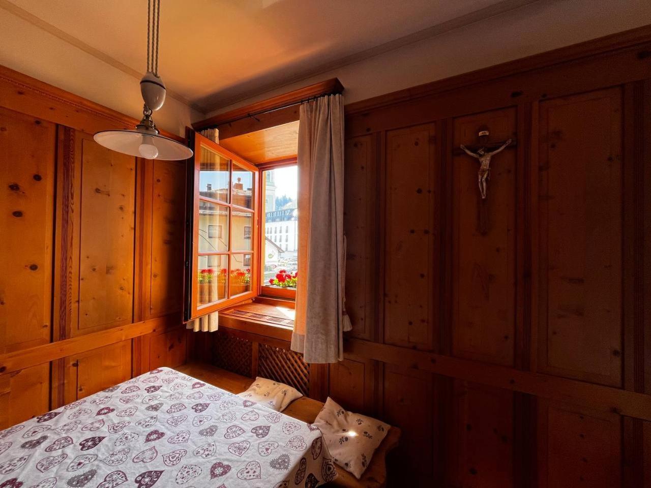 Stroblhof Toblach-ดอบบีอาโก ภายนอก รูปภาพ